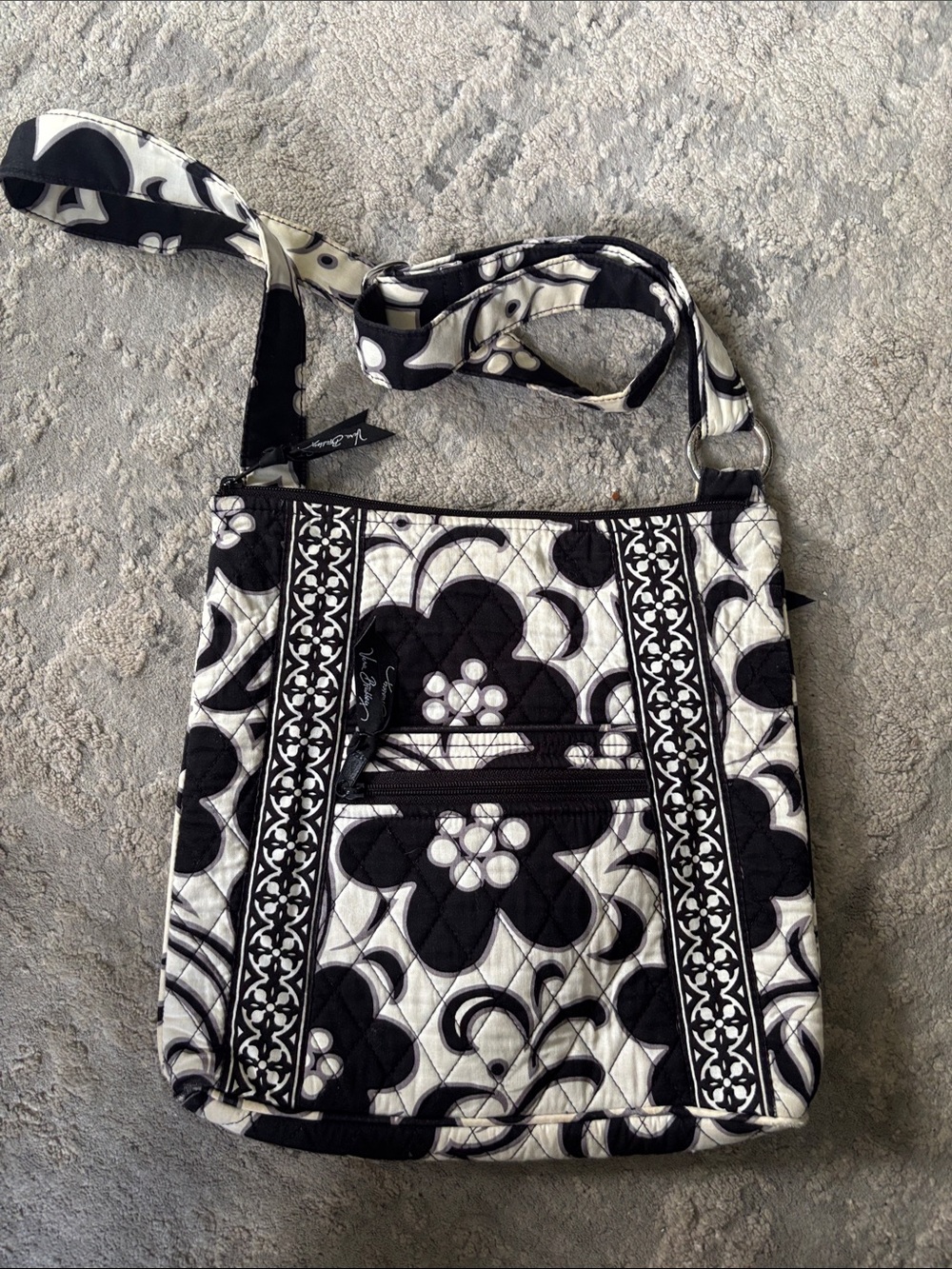 Vera Bradley Black & White Quilted Floral Crossbody Hipster